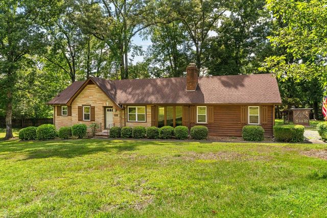 205 Mountain View Drive, Dalton, GA 30721