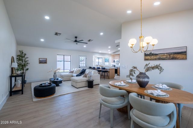 4927 E DOWNING Street, Mesa, AZ 85205