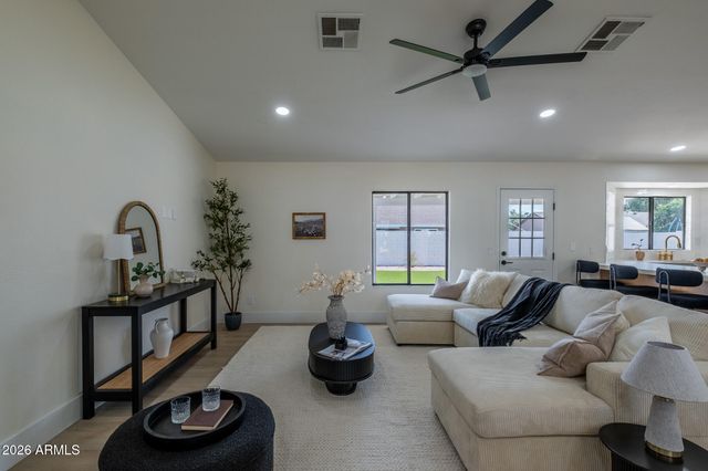 4927 E DOWNING Street, Mesa, AZ 85205