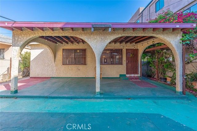 2677 Roseview Avenue, Los Angeles, CA 90065