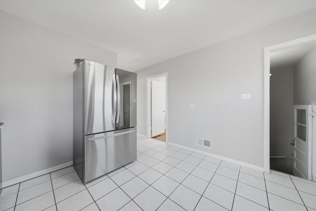 3626 S 56th Court, Cicero, IL 60804