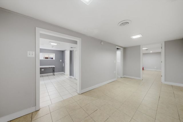 3626 S 56th Court, Cicero, IL 60804