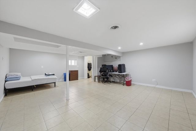 3626 S 56th Court, Cicero, IL 60804