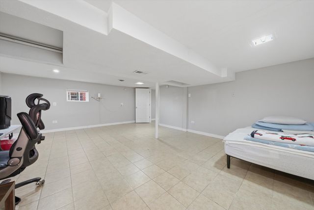 3626 S 56th Court, Cicero, IL 60804