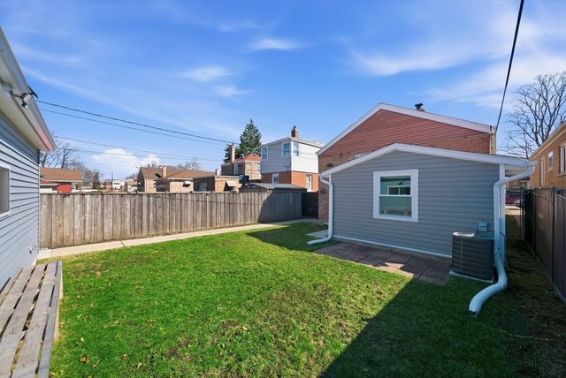 3626 S 56th Court, Cicero, IL 60804