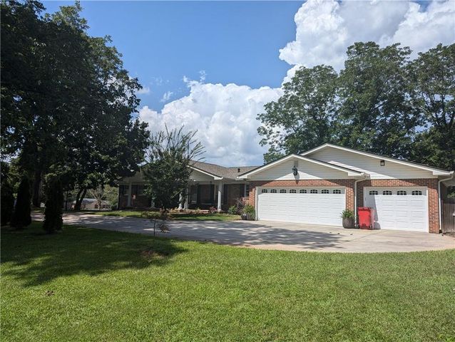 254 County Line Road, Fayetteville, GA 30215