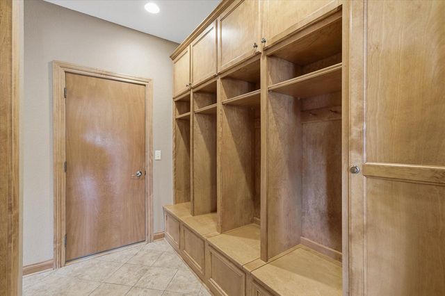 439 Brockway DRIVE, Mukwonago, WI 53149