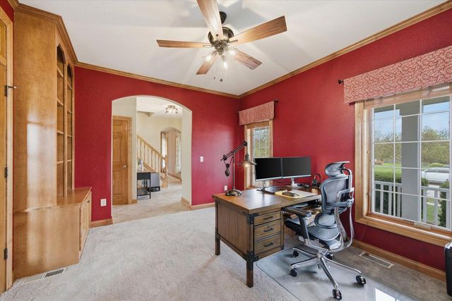439 Brockway DRIVE, Mukwonago, WI 53149
