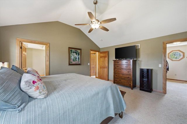 439 Brockway DRIVE, Mukwonago, WI 53149