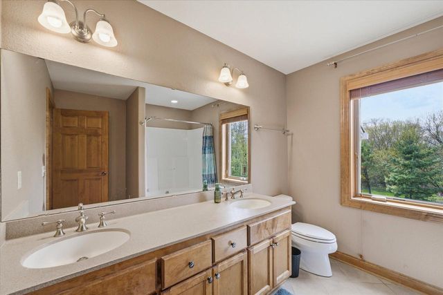 439 Brockway DRIVE, Mukwonago, WI 53149