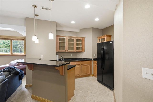 439 Brockway DRIVE, Mukwonago, WI 53149