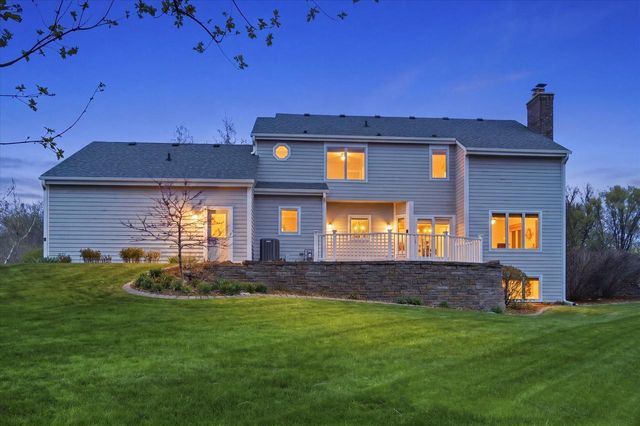 439 Brockway DRIVE, Mukwonago, WI 53149