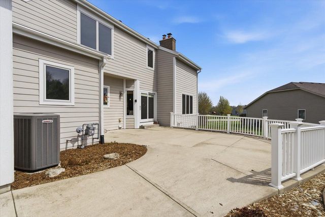 439 Brockway DRIVE, Mukwonago, WI 53149