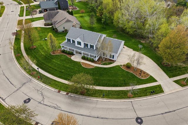 439 Brockway DRIVE, Mukwonago, WI 53149