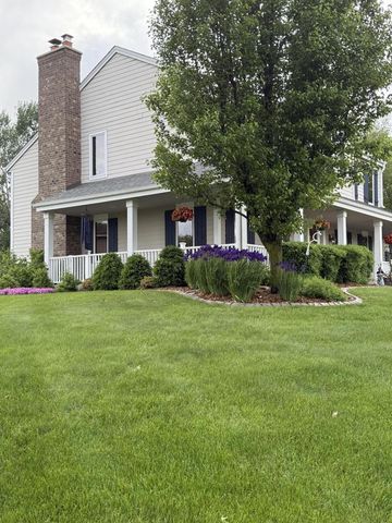 439 Brockway DRIVE, Mukwonago, WI 53149