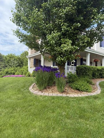 439 Brockway DRIVE, Mukwonago, WI 53149