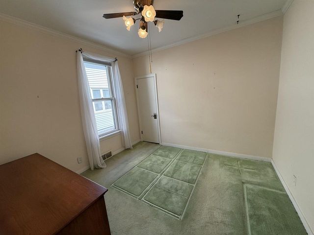 1439 10TH STREET, Marinette, WI 54143