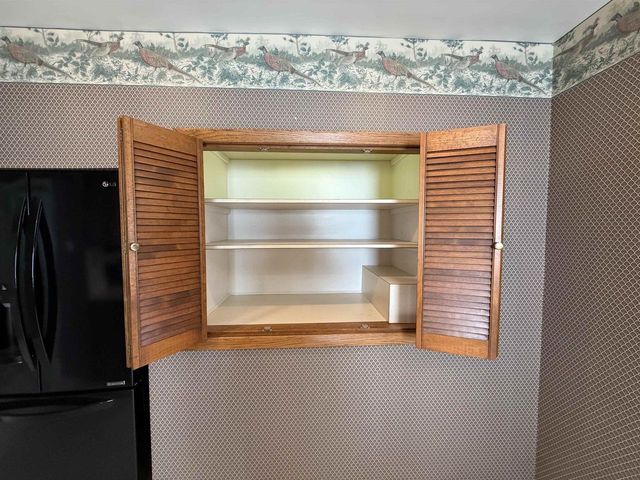 1439 10TH STREET, Marinette, WI 54143