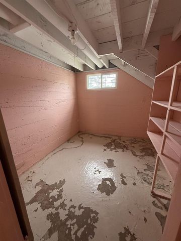 1439 10TH STREET, Marinette, WI 54143