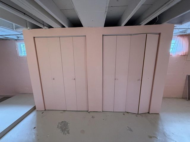 1439 10TH STREET, Marinette, WI 54143