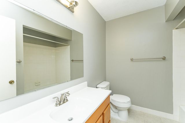 215 Elton Hills Drive NW 36, Rochester, MN 55901