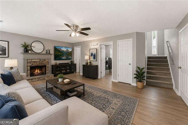 280 Wentworth Drive, Canton, GA 30114