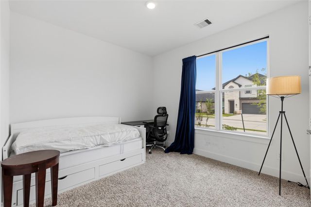 318 Springfield Terrace Drive, Conroe, TX 77304