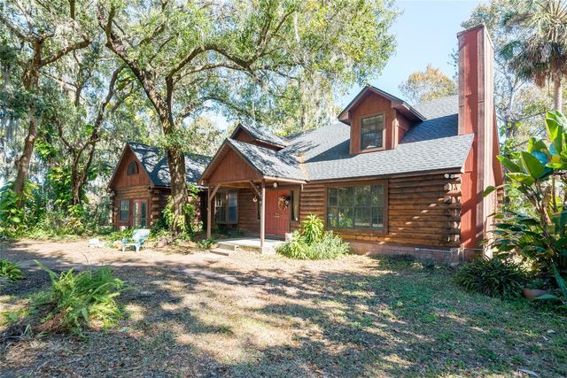 2641 MCINTOSH ROAD, Dover, FL 33527