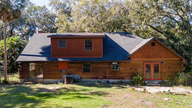 2641 MCINTOSH ROAD, Dover, FL 33527