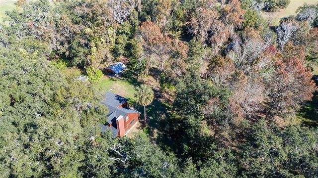 2641 MCINTOSH ROAD, Dover, FL 33527