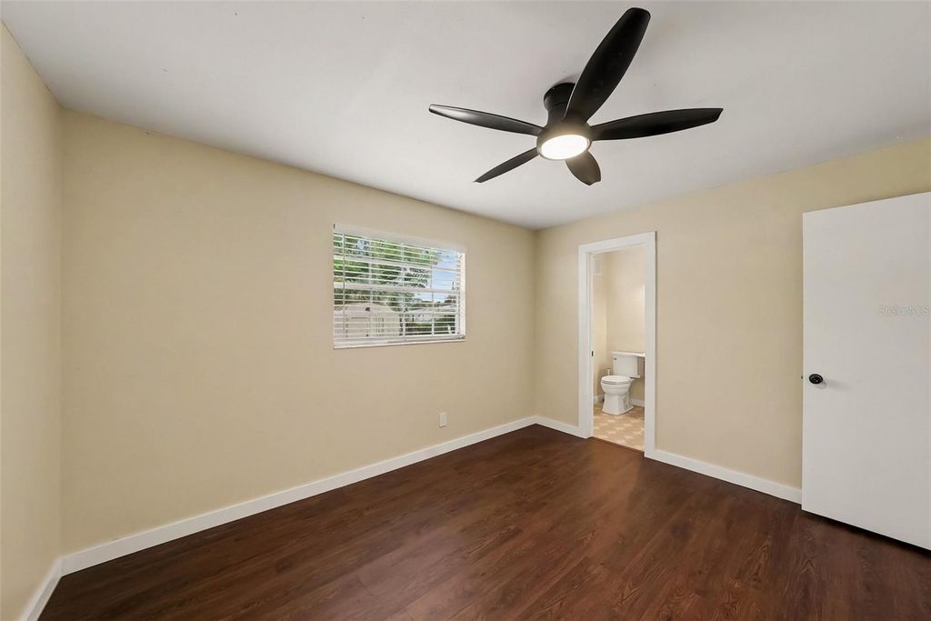 Image 18 of property listing at 4733 W WISCONSIN AVENUE, Tampa, FL 33616