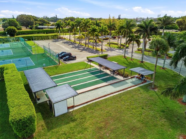 6091 Dusenburg Road, Delray Beach, FL 33484