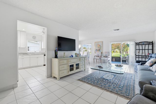 6091 Dusenburg Road, Delray Beach, FL 33484