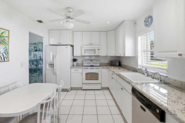 6091 Dusenburg Road, Delray Beach, FL 33484