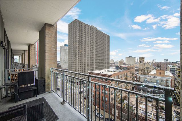 212 E CULLERTON Street 811, Chicago, IL 60616