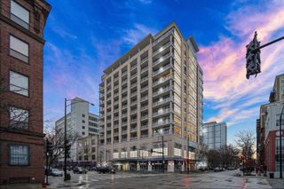 212 E CULLERTON Street 811, Chicago, IL 60616
