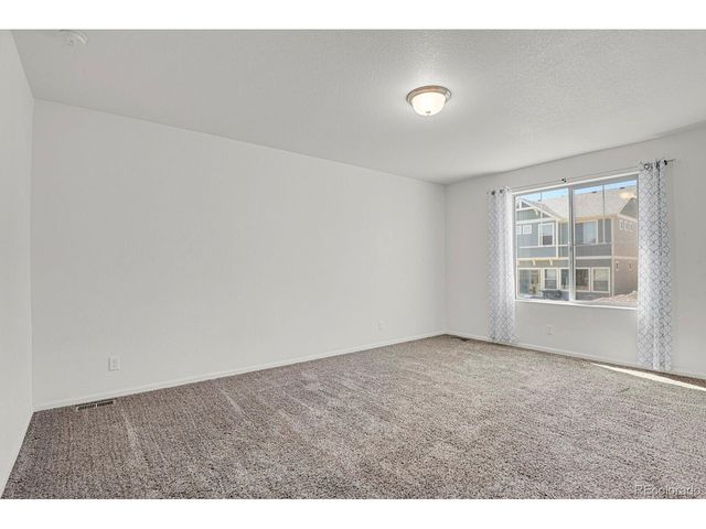 18190 E 52nd Pl, Denver, CO 80249