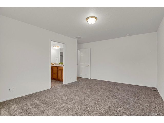 18190 E 52nd Pl, Denver, CO 80249
