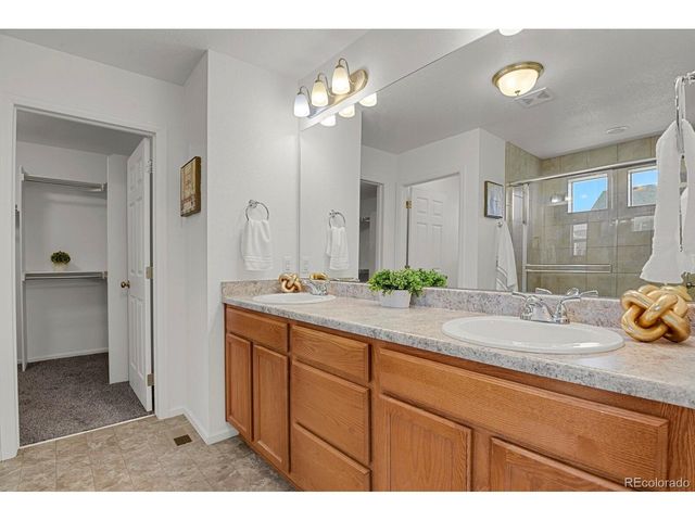 18190 E 52nd Pl, Denver, CO 80249
