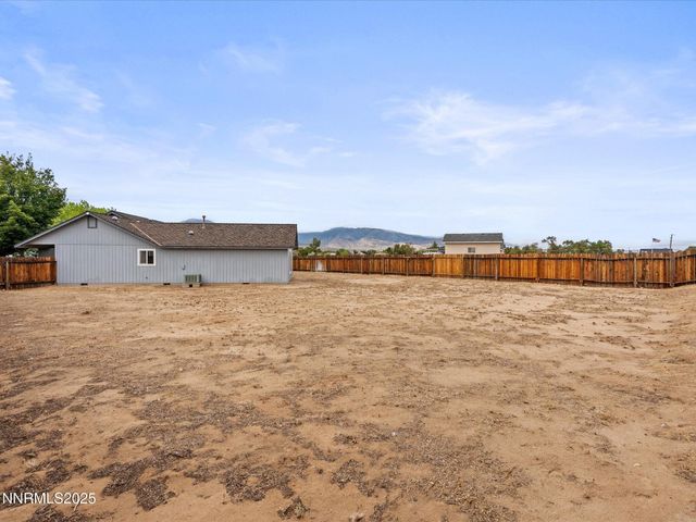 1286 Currycomb Circle, Minden, NV 89423