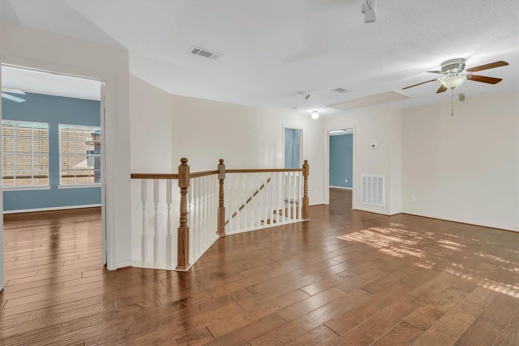 Image 35 of property listing at 20002 Barton Creek Court, Katy, TX 77450