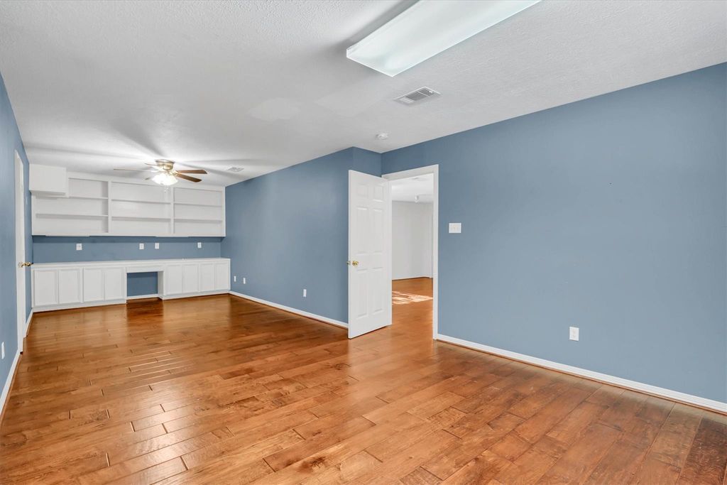 Image 40 of property listing at 20002 Barton Creek Court, Katy, TX 77450