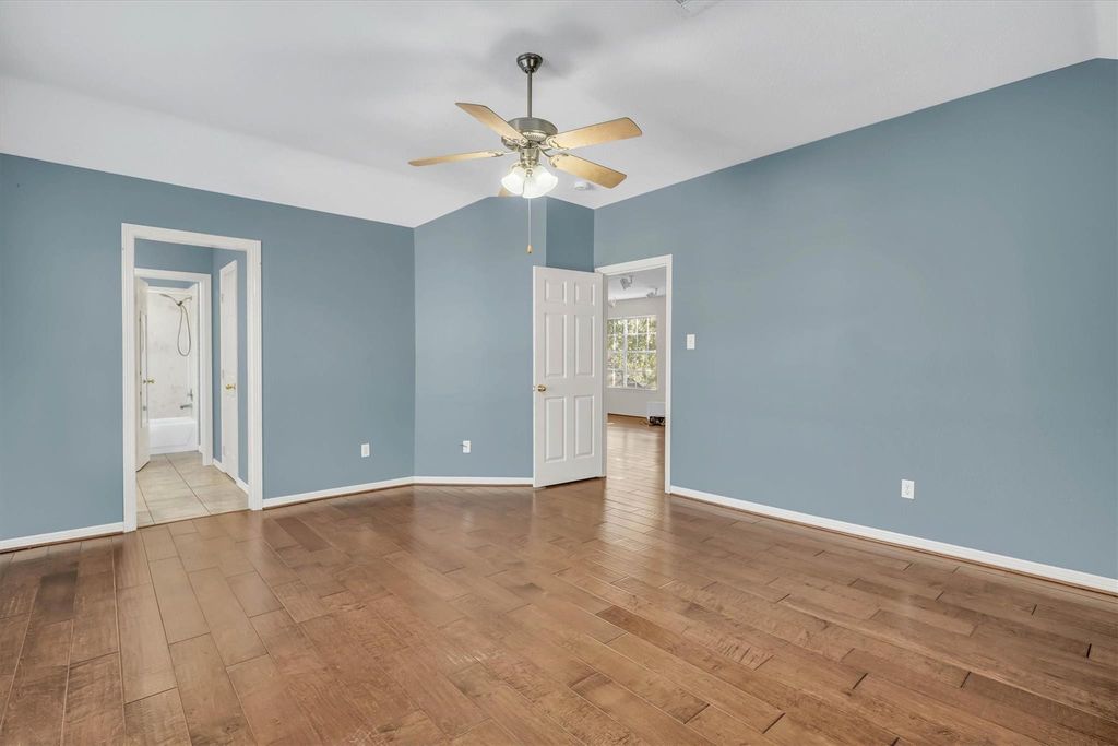 Image 46 of property listing at 20002 Barton Creek Court, Katy, TX 77450