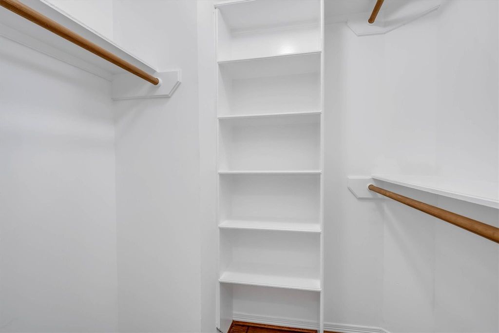 Image 50 of property listing at 20002 Barton Creek Court, Katy, TX 77450