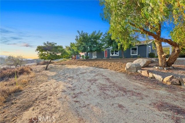 39010 E Benton Road, Temecula, CA 92592