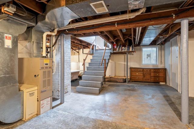 1536 SMITH STREET, Green Bay, WI 54302