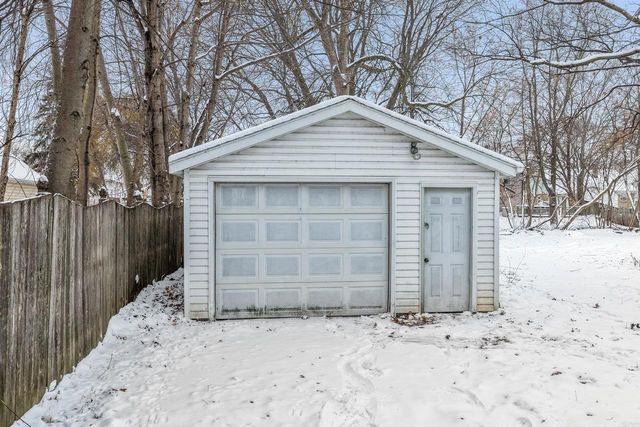 1536 SMITH STREET, Green Bay, WI 54302