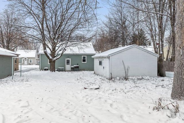 1536 SMITH STREET, Green Bay, WI 54302