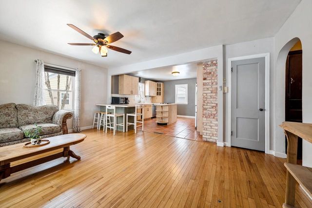 1536 SMITH STREET, Green Bay, WI 54302