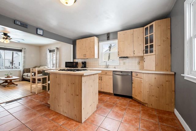 1536 SMITH STREET, Green Bay, WI 54302